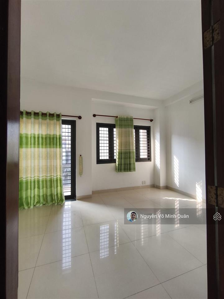 Nhà đẹp 5 tầng phan huy ích sát trường chinh p tân sơn. dt 5.1mx14m. hxh vào ở ngay. chỉ 6.99 tỷ tl