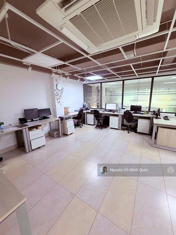 Tòa nhà văn phòng 8 tầng + hầm mặt tiền đường trường chinh p.đông hưng thuận.dt 6mx22m.sát tân bình