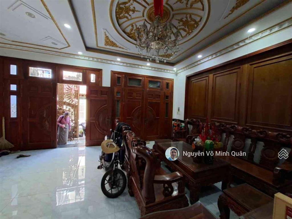 Nhà đẹp 5 tầng thang máy khu vip kinh doanh sầm uất.dt 7mx16m phan huy ích trường chinh p.tân sơn