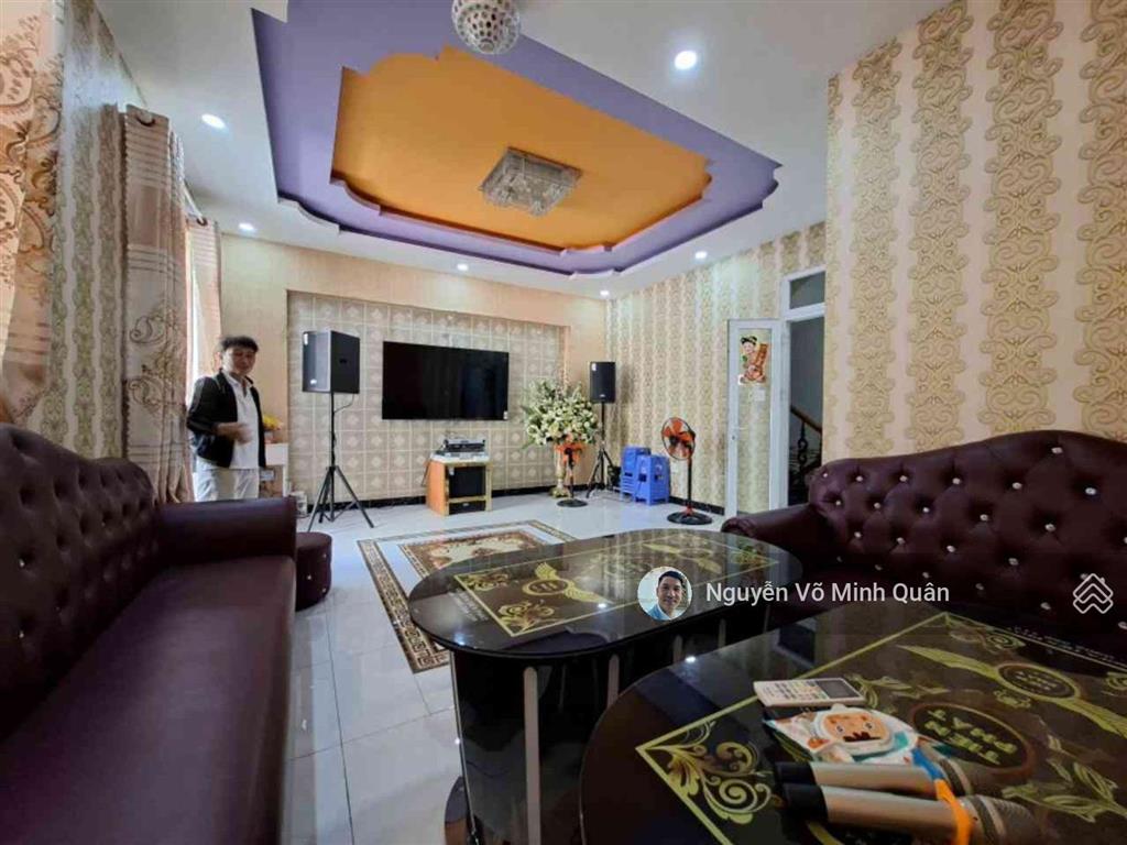 Nhà đẹp 5 tầng thang máy khu vip kinh doanh sầm uất.dt 7mx16m phan huy ích trường chinh p.tân sơn