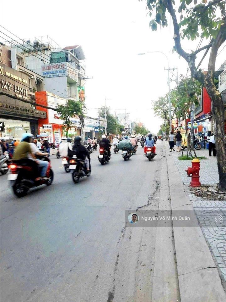 Nhà đẹp ngang bề thế 5.8mx8m sát mặt tiền nguyễn ảnh thủ trung mỹ tây. xây dựng mới 4 tầng. 3.9 tỷ