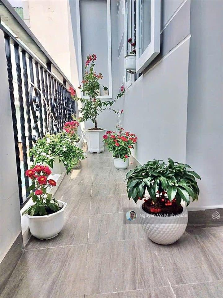 Nhà 2 tầng ô tô vào nhà sát mặt tiền phan huy ích trường chinh p. tân sơn. dt 5x16m. chỉ 5.9 tỷ tl