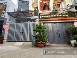 Nhà 3 tầng khu phân lô phan huy ích p. tân sơn. dt 4mx17m. đường 8m thông ra kênh tham lương