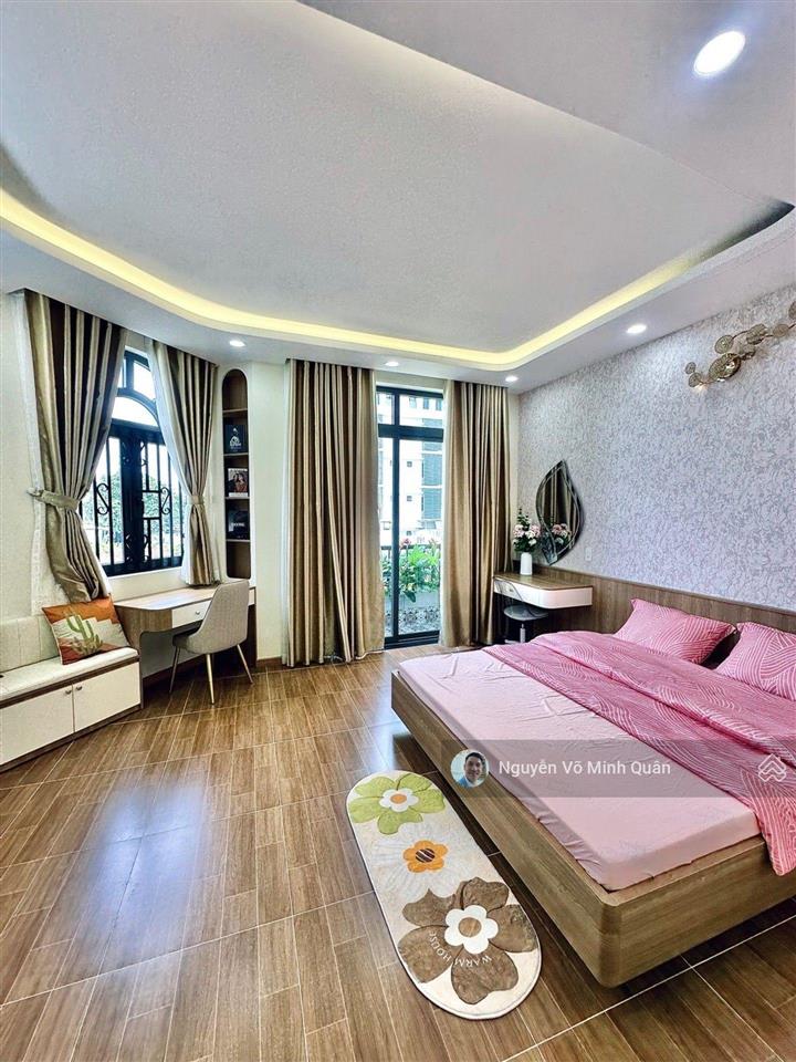 Nhà đẹp 4 tầng full nội thất phan huy ích sát trường chinh p. tân sơn. dt 5mx15m. chỉ 8.9 tỷ tl