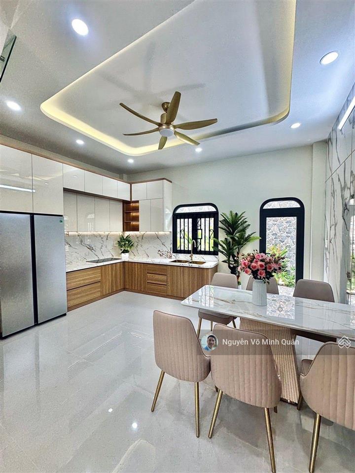 Nhà đẹp 4 tầng full nội thất phan huy ích sát trường chinh p. tân sơn. dt 5mx15m. chỉ 8.9 tỷ tl