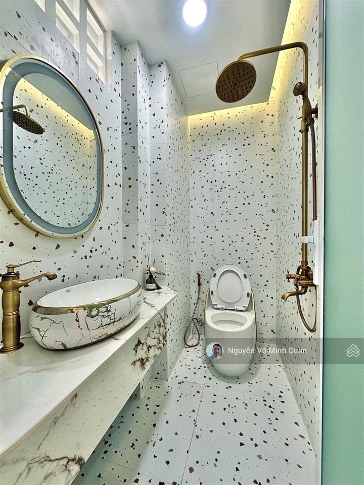 Nhà đẹp 4 tầng full nội thất phan huy ích sát trường chinh p. tân sơn. dt 5mx15m. chỉ 8.9 tỷ tl