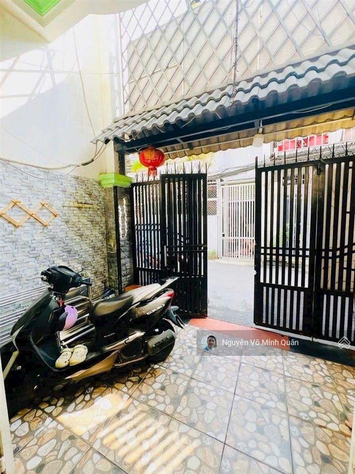 Nhà 2 tầng bề thế 8mx11m dtcn 88m2.hiện trạng 2 căn.hẻm ô tô thông sát phan huy ích trường chinh