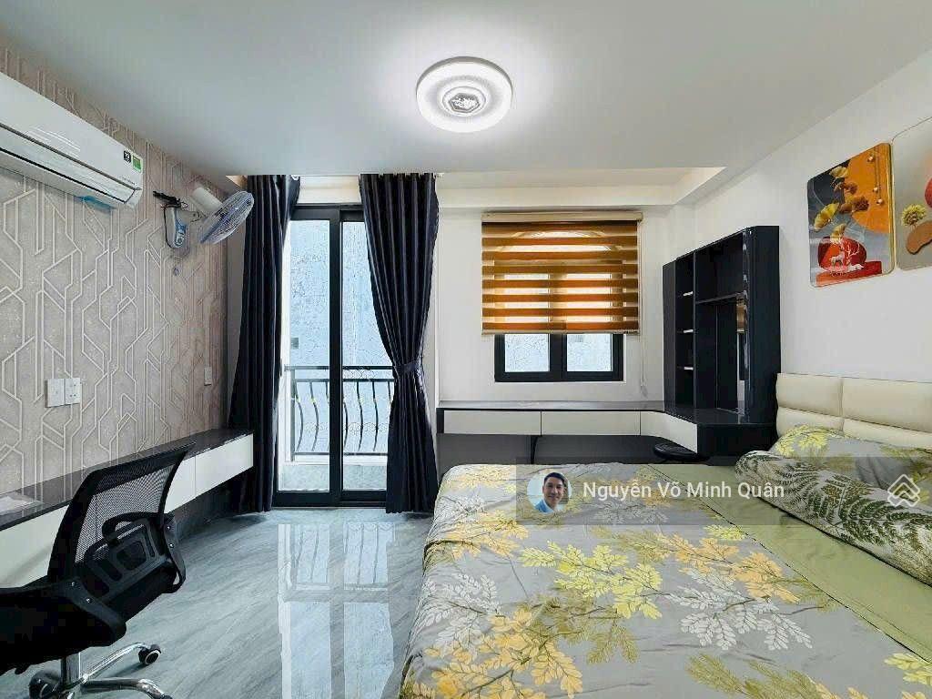 Nhà đẹp 5 tầng full nội thất khu vip phan huy ích p.tân sơn.dt 4mx12m.hẻm ô tô sát mặt tiền.5.9 tỷ