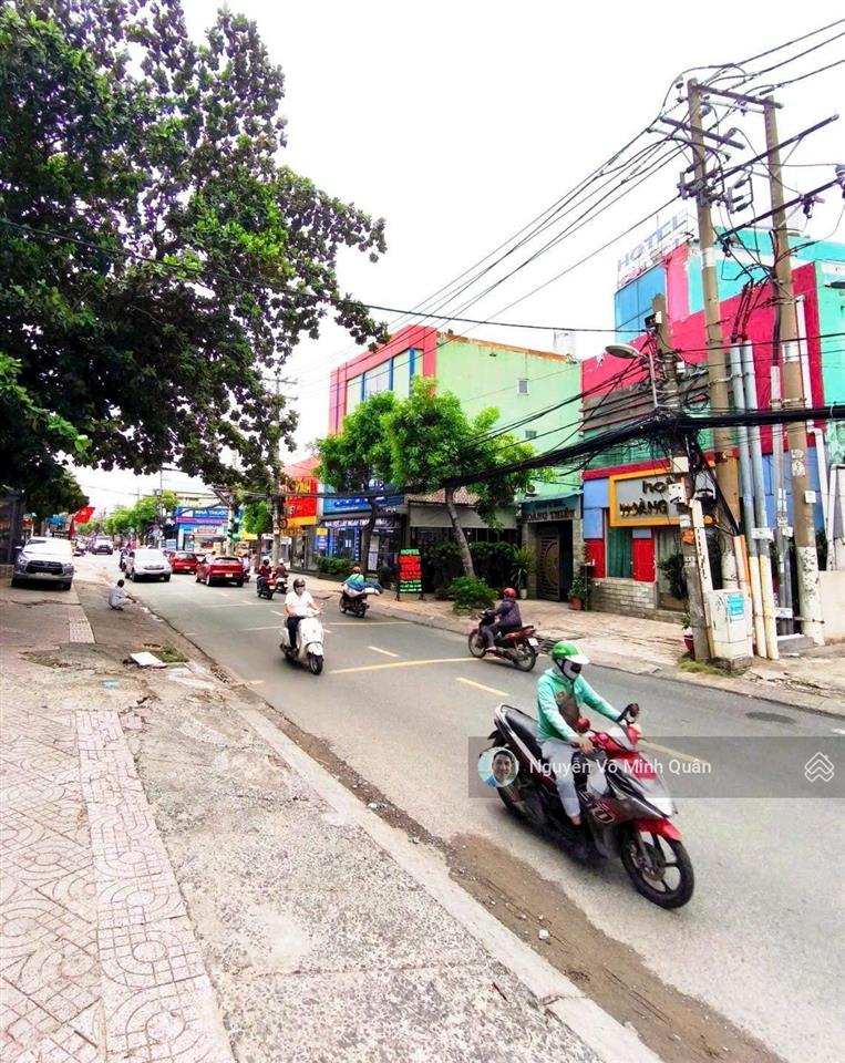Nhà 3 tầng ngang 6.8mx12.5m.dtcn 80m2 nguyễn văn quá p.đông hưng thuận.cách 20m ra mặt tiền.5 tỷ 29