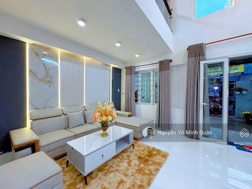 Nhà đẹp 5 tầng full nội thất khu vip phan huy ích p. tân sơn. dt 5.8mx11m dtcn 63.5m2. chỉ 7 tỷ tl