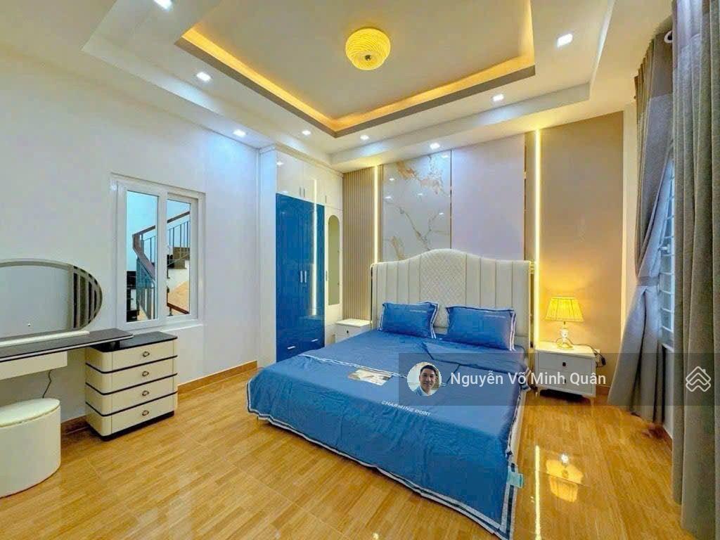 Nhà đẹp 5 tầng full nội thất khu vip phan huy ích p. tân sơn. dt 5.8mx11m dtcn 63.5m2. chỉ 7 tỷ tl
