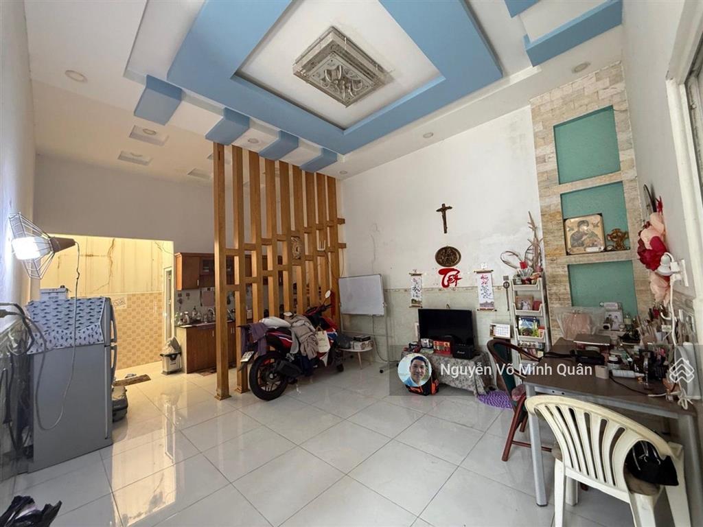 Nhà mặt tiền tiền lân, khu dân trí dt 5mx15m. cn 75m2 cách phan văn hớn 50m,chợ bà điểm. chỉ 2.8 tỷ