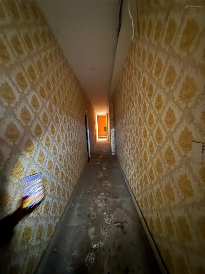 Bán nhà mặt phố bùi văn hòa, 20,9 tỷ, dtsd 1400m2, 5 tầng đẹp xuất sắc