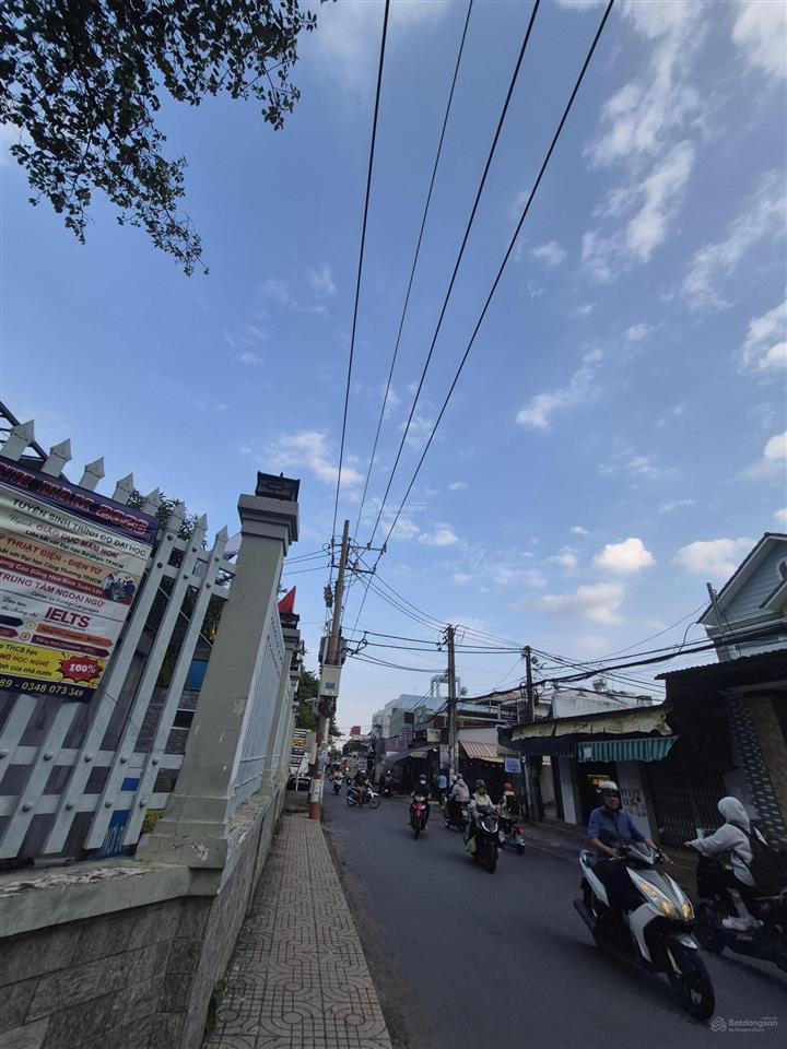 Bán gấp bt đẹp xuất sắc ở tam hiệp, 7,999 tỷ, 140m2