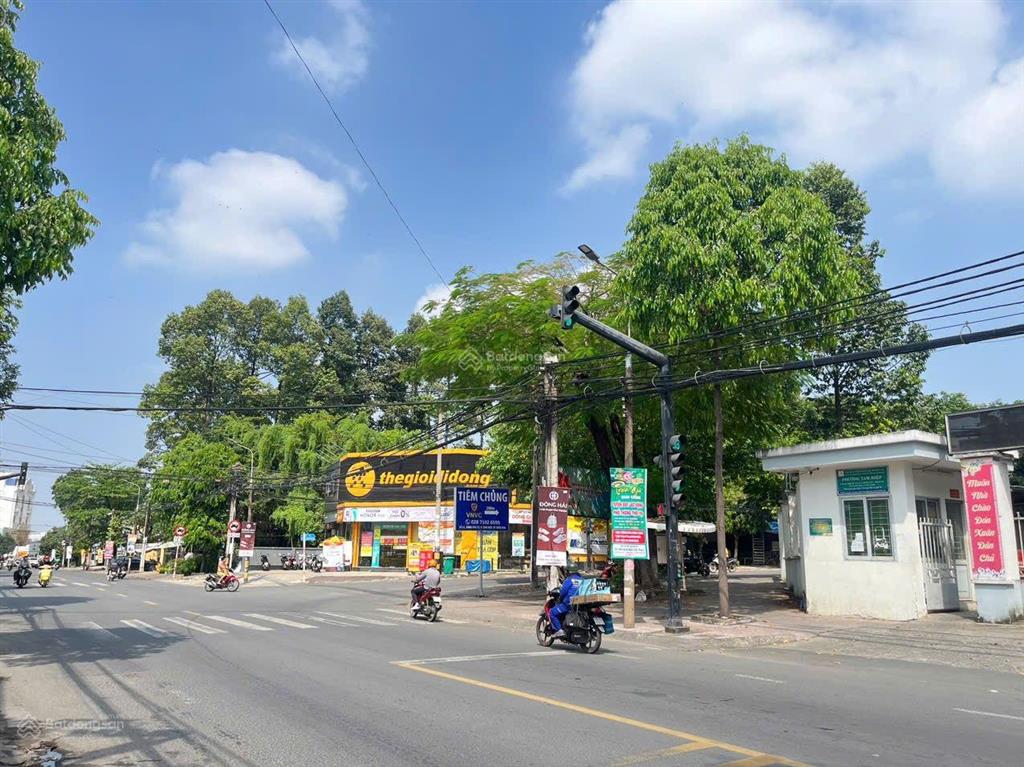 Bán đất tại phạm văn thuận, 4200 m2,shr, gần tttm tương lai hơn 7ha