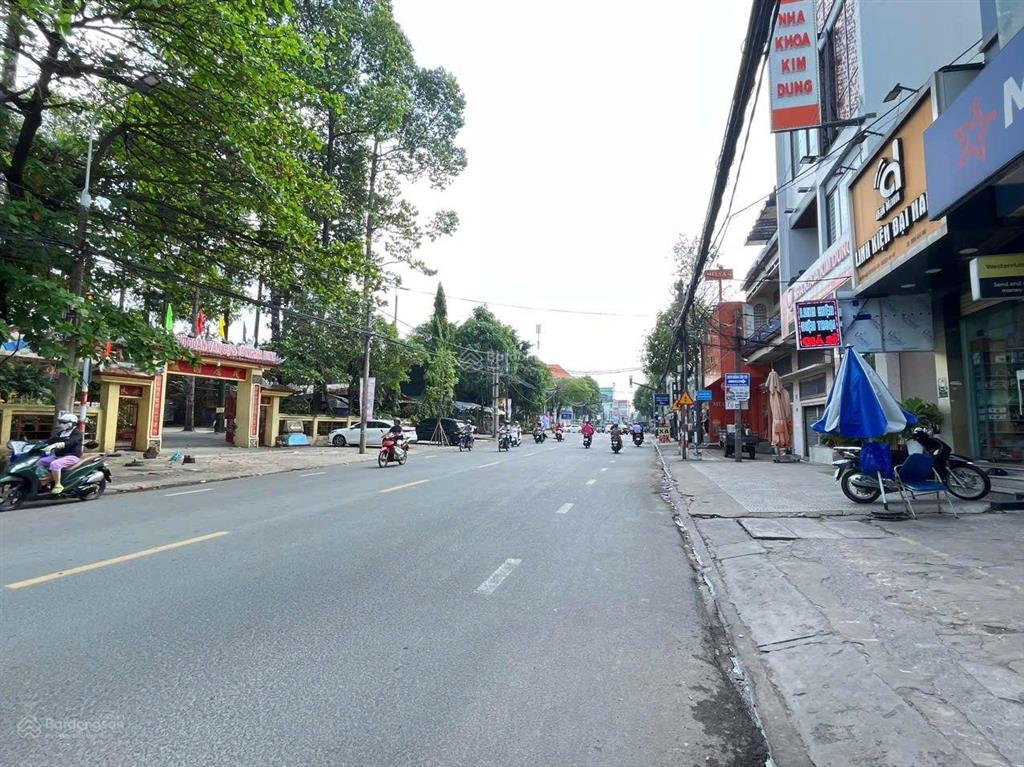 Bán đất tại phạm văn thuận, 4200 m2,shr, gần tttm tương lai hơn 7ha