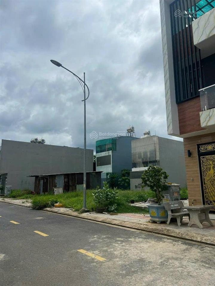 Khu dân cư sân bay lt, mặt tiền đt769 chủ gửi 80m² đất thổ cư, xây dựng tự do, giá 2 tỷ 4, shr!