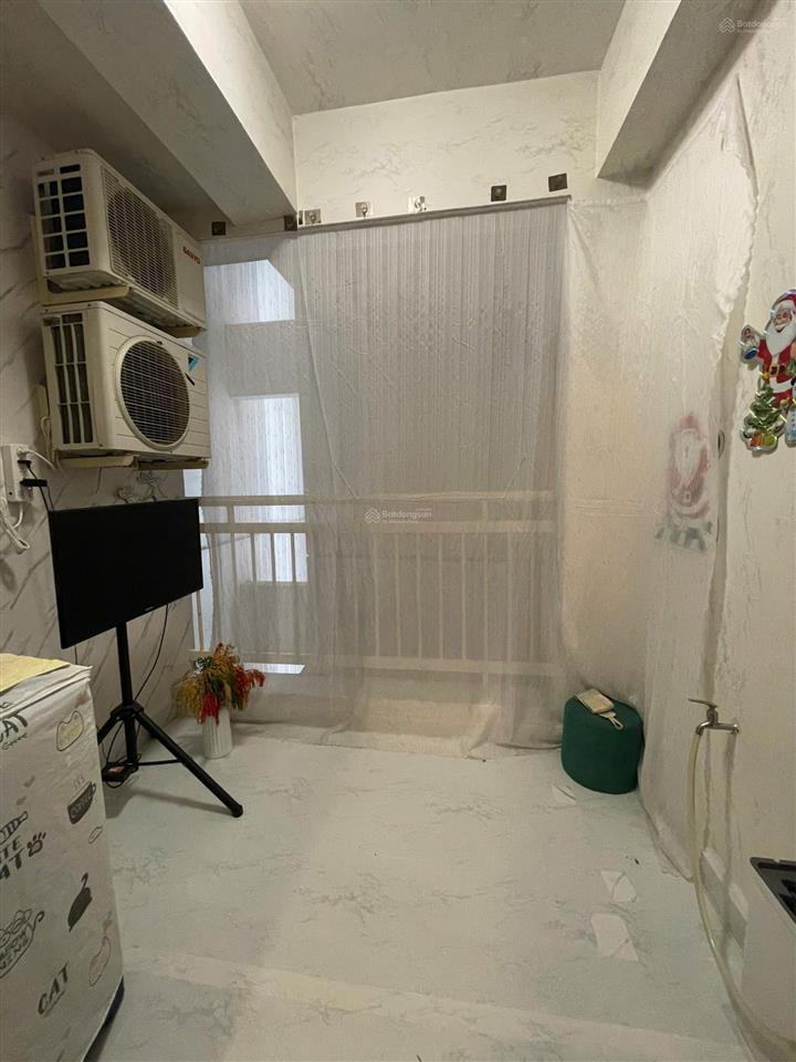 Bán cc 3pn, 2wc, 150m2, 6,4 tỷ tại khu căn hộ chánh hưng  giai việt, q8, hcm