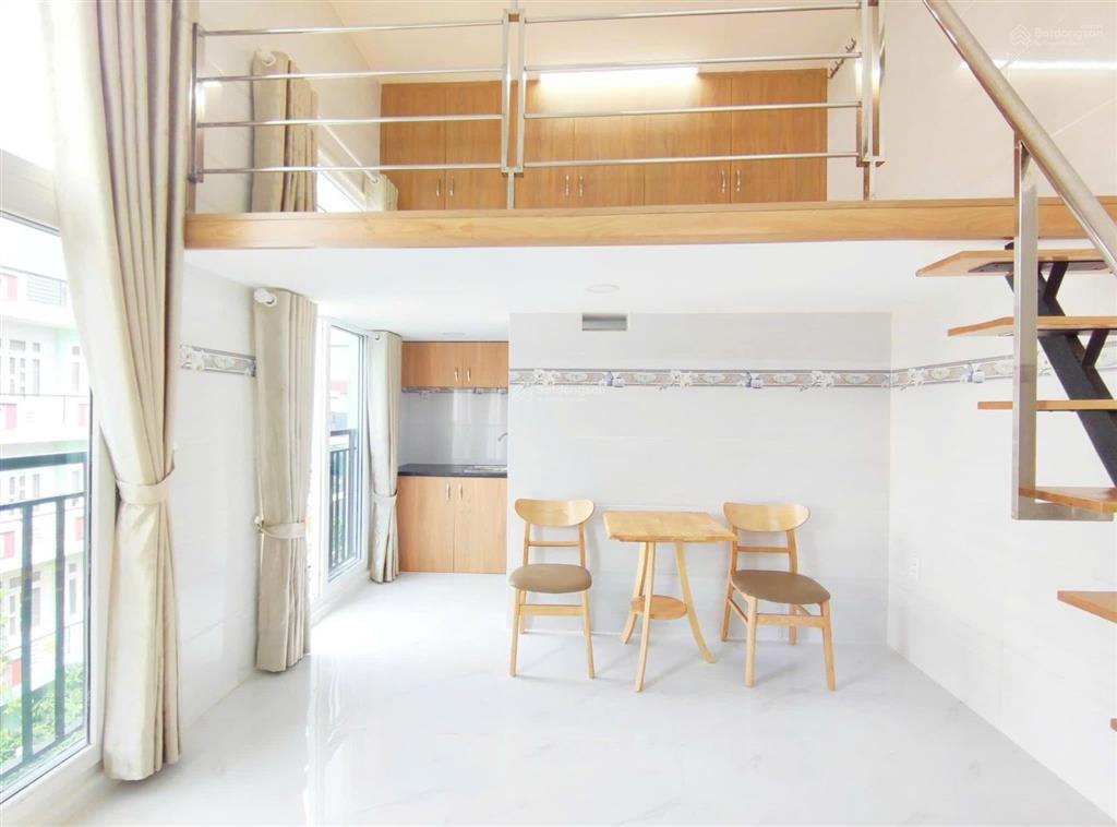 Phòng mới xây đầy đủ tiện nghi  rộng rãi, cửa sổ thoáng  ngay phan văn hớn, trường chinh q12