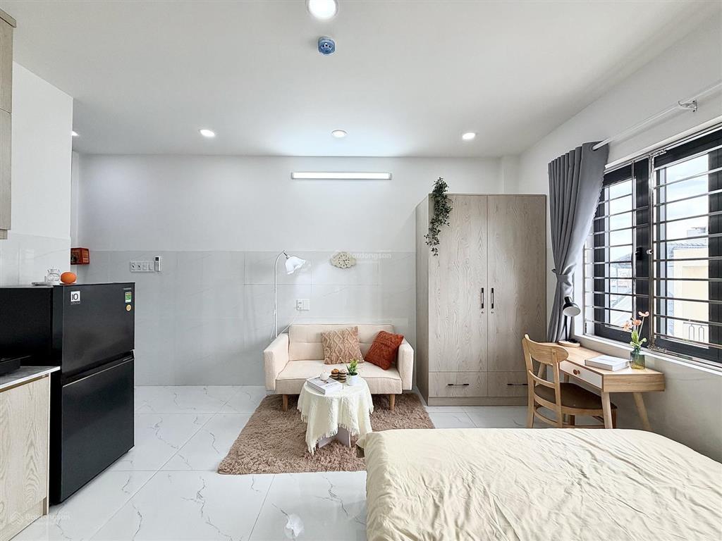 Phòng mới xây full nội thất, ban công, cửa sổ, ngay dương thị mười, mega market lê văn khương