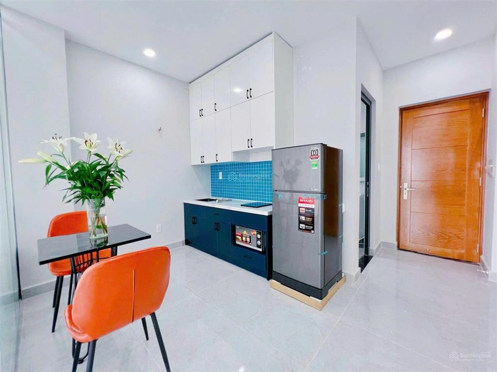Căn hộ 1 phòng ngủ full nội thất, ban công, cửa sổ, công viên phần mềm, tô ký, nguyễn ảnh thủ