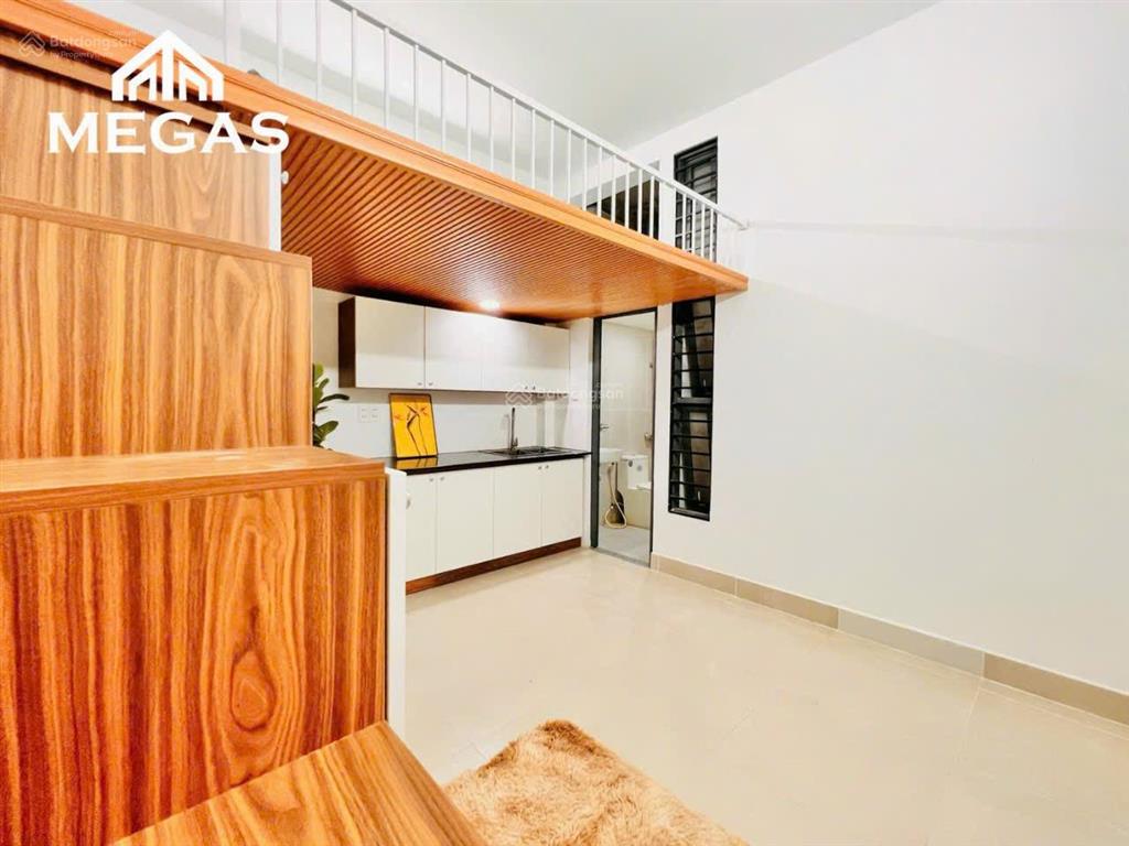 Phòng mới xây 100% full nội thất, ban công, cửa sổ, ngay phạm văn bạch, trường chinh