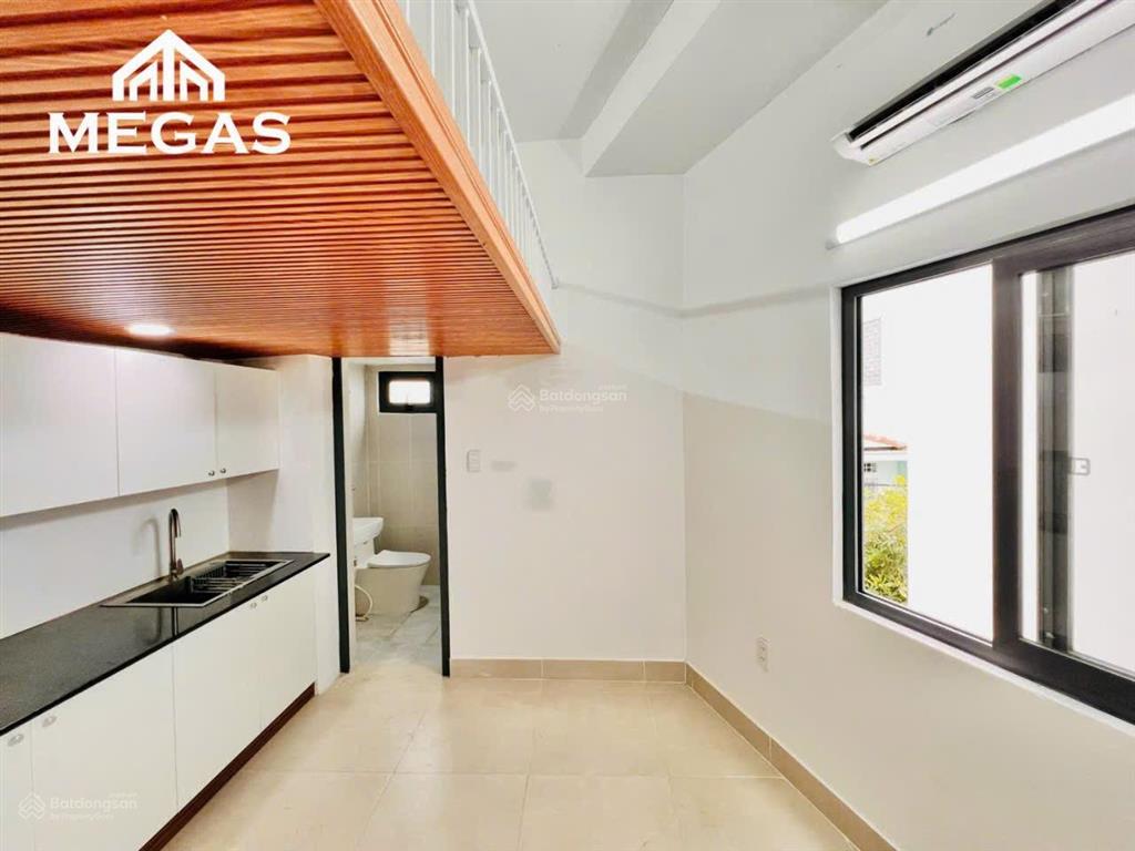 Phòng mới xây 100% full nội thất, ban công, cửa sổ, ngay phạm văn bạch, trường chinh