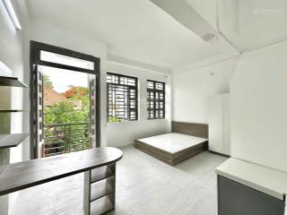 Phòng mới full nội thất, ban công, cửa sổ, ngay dương thị mười  hiệp thành  lê văn khương