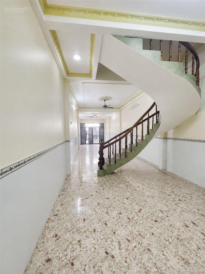 Bán mtkd ba đình, p10, quận 8, dtsd 300m2, nhỉnh 10 tỷ 0948 769 ***
