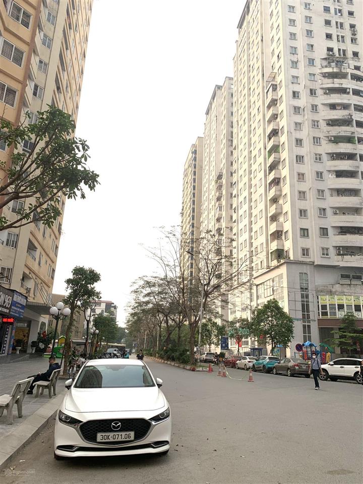 Bán nhà liền kề văn khê  5 tầng  83m  vị trí quá đẹp  giá đầu tư