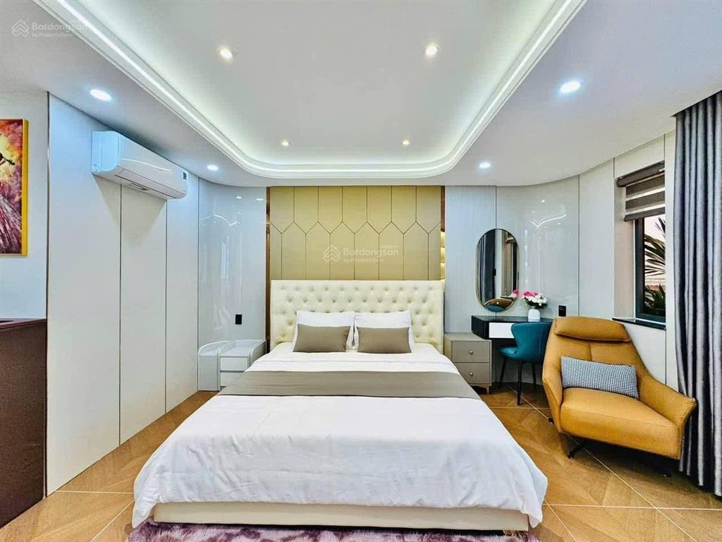  siêu phẩm thang máy toạ lạc đương thống nhất phường thông tây hội (p11 cũ) gò vấp