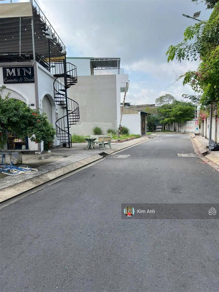 Duy nhất 1 lô! hạ 600tr bán gấp 64m2 đất cách mặt đường phạm văn đồng 30m, đường 8m có vỉa hè