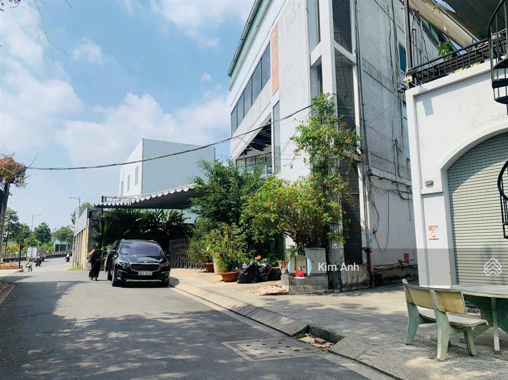 Duy nhất 1 lô! hạ 600tr bán gấp 64m2 đất cách mặt đường phạm văn đồng 30m, đường 8m có vỉa hè