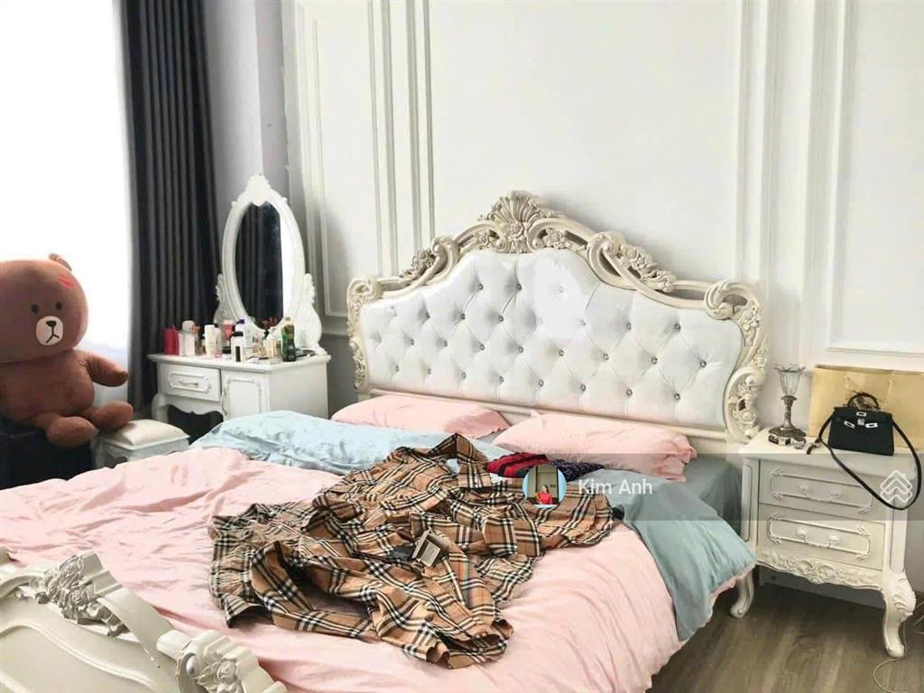 Nhà ngon! bán gấp nhà 3 tầng hoàn công đầy đủ, đường oto 5m, gần bệnh viện đa khoa thủ đức