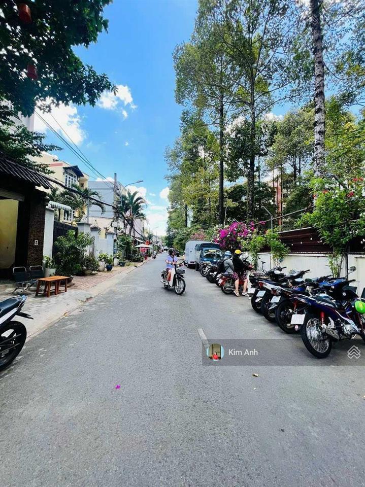 Bán gấp lô đất ngay hoàng diệu 2, đất vuông vức, công nhận đủ, hẻm ô tô, hệ số xây dựng cao