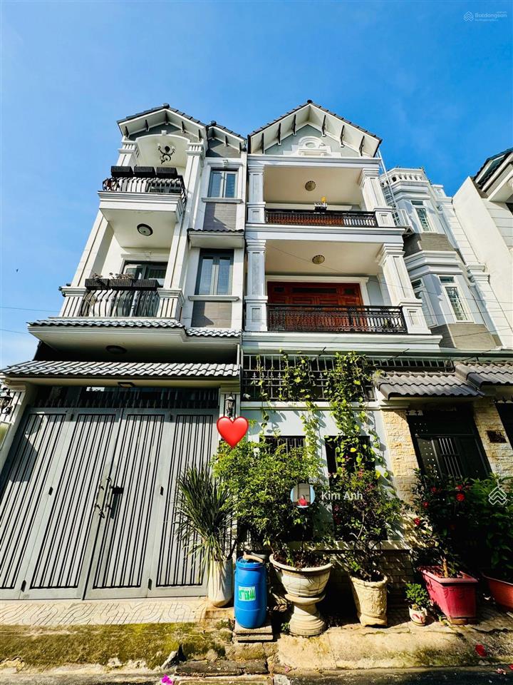 Bán nhanh nhà ngay đường võ văn ngân, nhà 3 tầng hoàn công đầy đủ, nhà đẹp, kiên cố