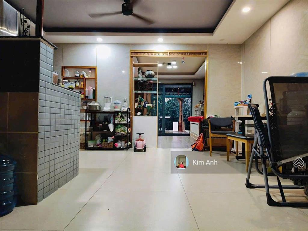 Bán nhà 4 tầng, đường hàn thuyên, nhà vuông vức đep, công nhận đủ 100m2