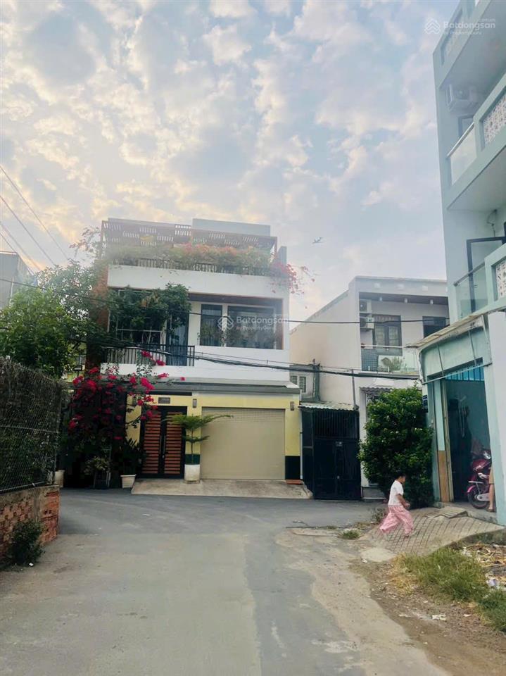 Bán gấp 100m2 đất đường linh đông, đường 6m thông thoáng, đất đẹp vuông vức, hệ số xây dựng cao