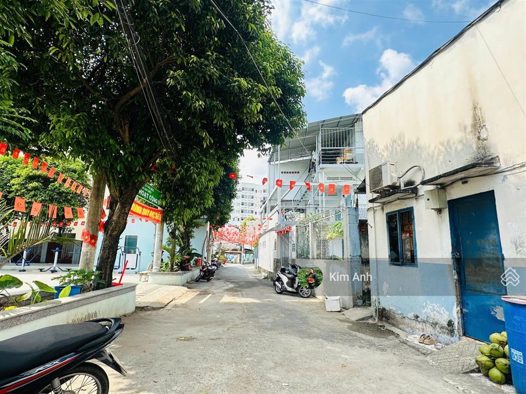 Bán lô đất ngay sát hoàng diệu 2, phường linh chiểu, công nhận đủ 164,7m2, đường xe tải