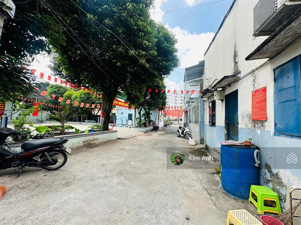 Bán lô đất ngay sát hoàng diệu 2, phường linh chiểu, công nhận đủ 164,7m2, đường xe tải