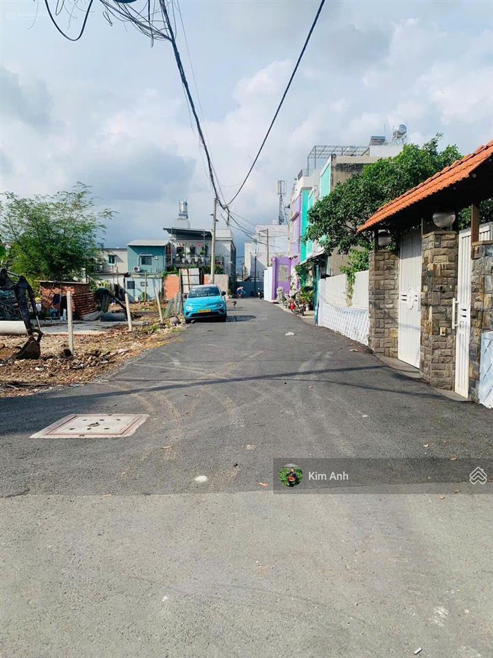 Ngon ạ! bán lô đất hẻm ô tô tránh nhau, giá 4.6 tỷ đất vuông vức, khu dân trí