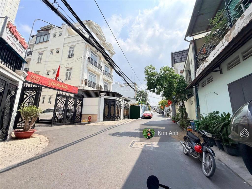 Bán 203m2 đất đường xe tải, sát đặng văn bi  ngang 7m, xây dựng cao