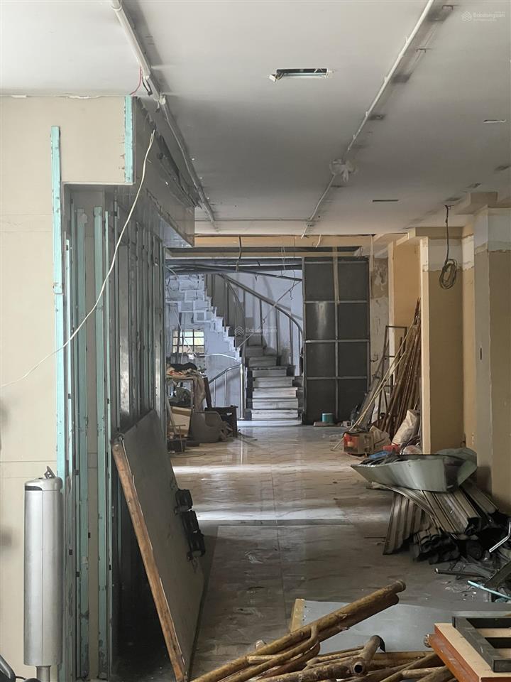 Cho thuê nhà mặt phố 20 sư vạn hạnh, 65 triệu, 96 m2, hàng hiếm tại quận 5, tp.hcm