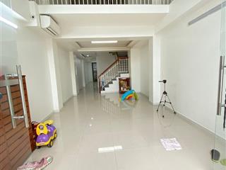 Cho thuê nhà mặt tiền 6 tầng đ.tân thành gần bệnh viện chợ rẫy thuận tiện mở vp, phòng khám, ở
