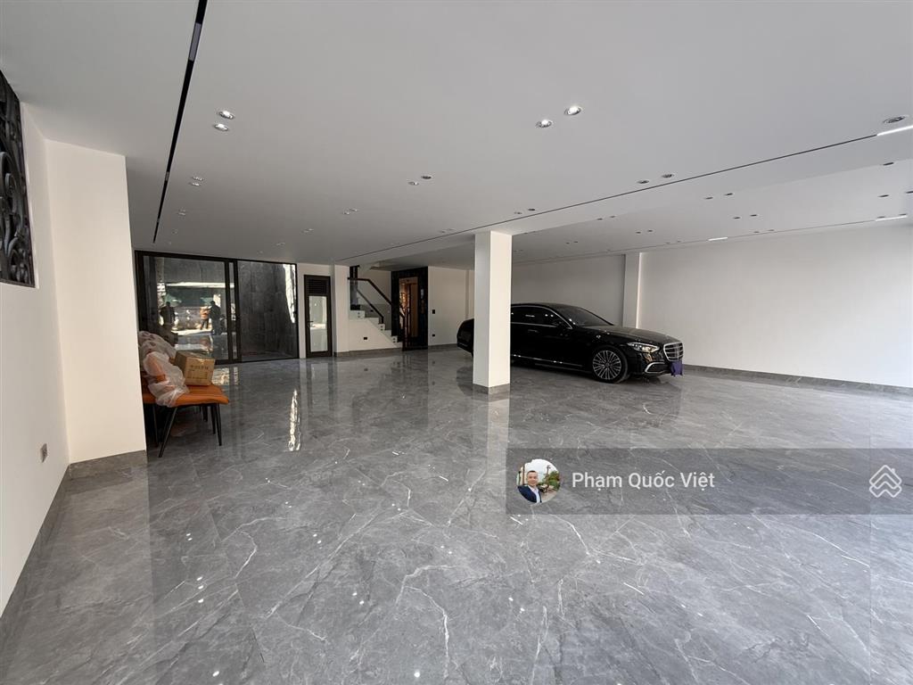 Bán nhà nguyễn văn cừ  bồ đề  long biên lô góc 2 mặt tiền 7 tầng + lửng nhà mới kính koong hiếm