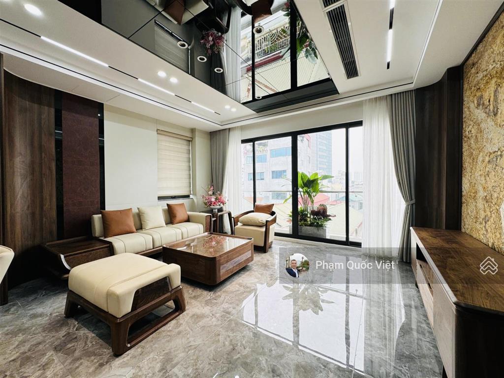 Bán nhà gần aeon mall nguyễn văn cừ, 7.5 tầng, gara rộng, ngõ thông, 55m