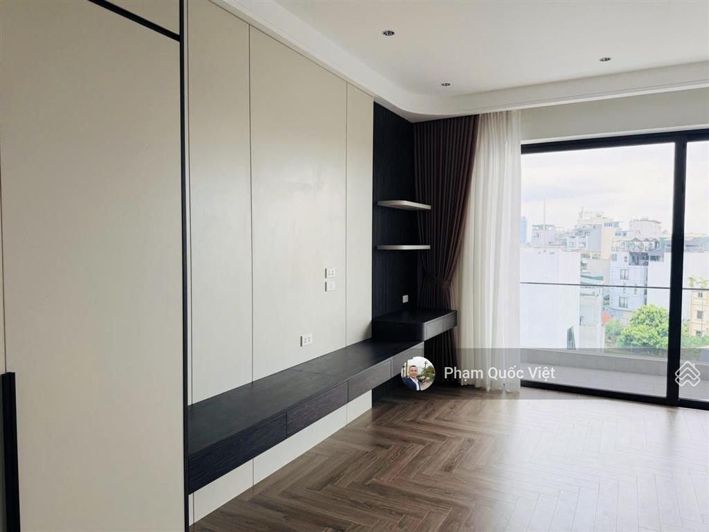 Bồ đề hồng tiến gần mipec riverside cầu long biên