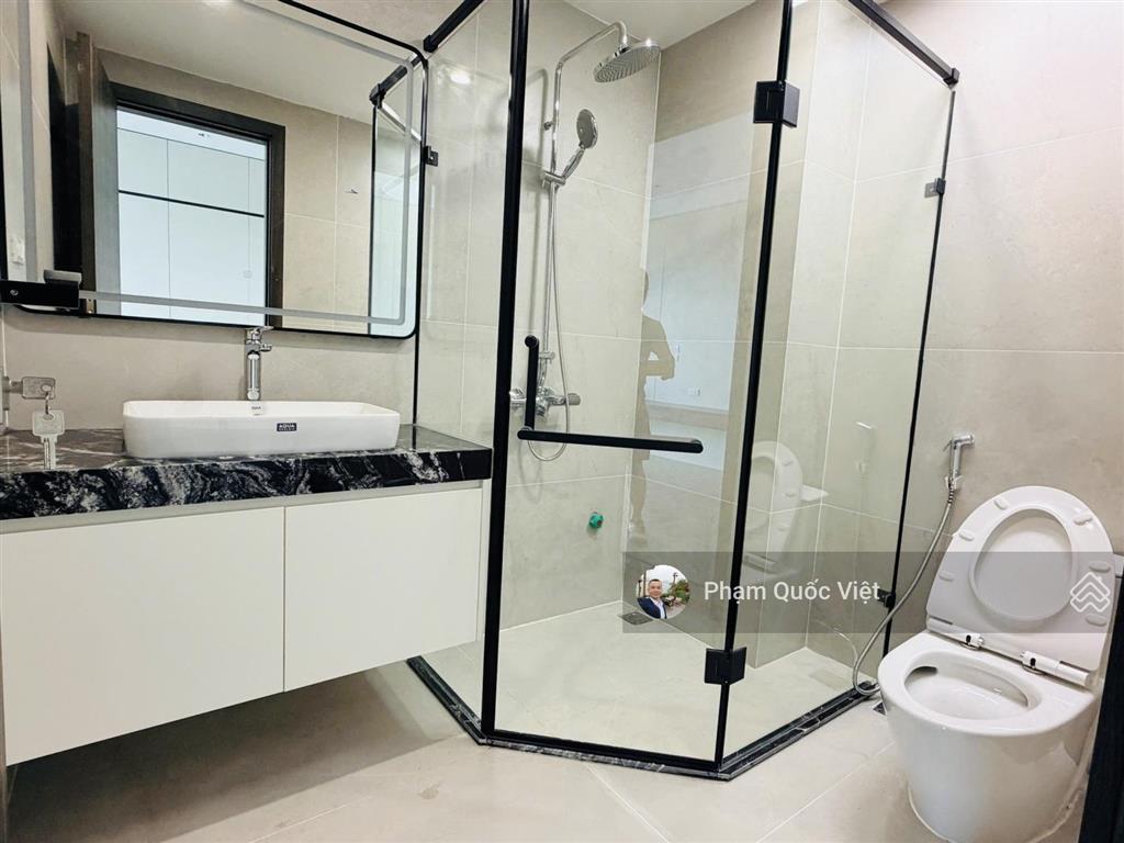 Bồ đề hồng tiến gần mipec riverside cầu long biên