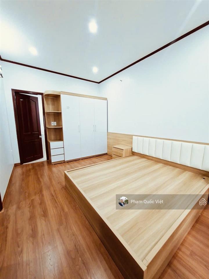 Bồ đề hoàng minh đạo trường c1c2 gia thụy lô góc