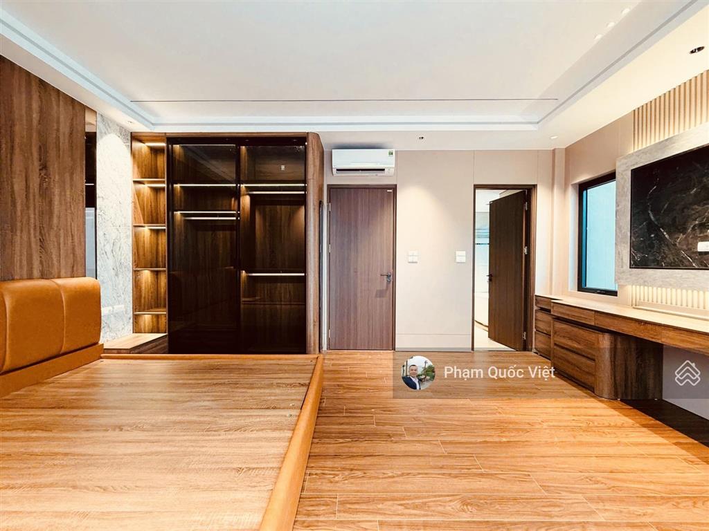 Bồ đề ngọc thụy hồng tiến ngọc lâm cầu long biên